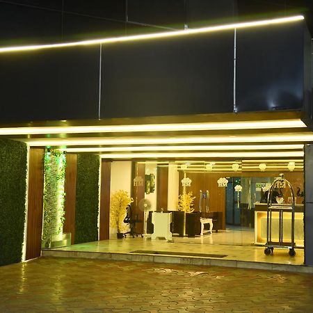 Hotel Mars Chennai Exterior foto