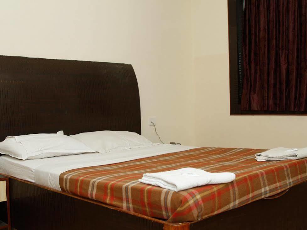 Hotel Mars Chennai Exterior foto